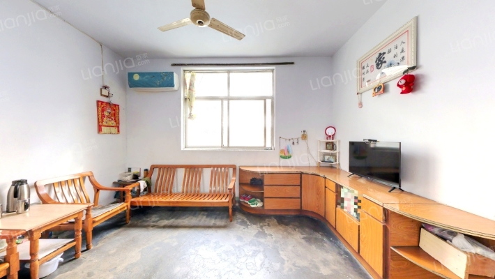 万里公司家属院二手房实景图