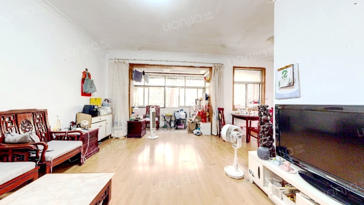 一致春晓苑二手房实景图