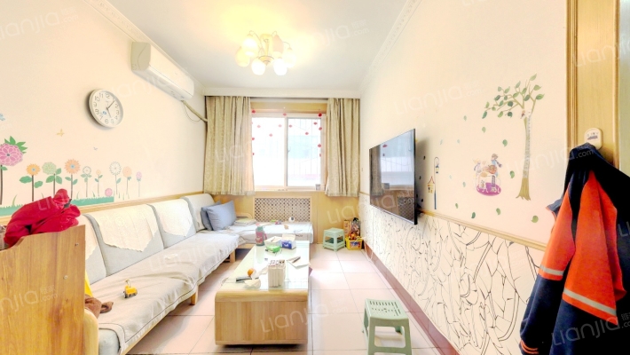 肉批龙堡公司宿舍二手房实景图