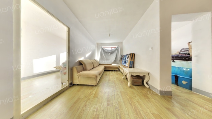 保利广信江城(5号地)二手房实景图