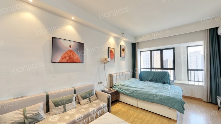 美的置业广场二手房实景图