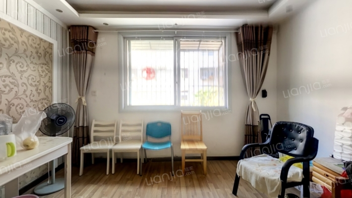 平原小区二手房实景图