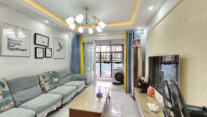 卓越蔚蓝城邦二手房实景图