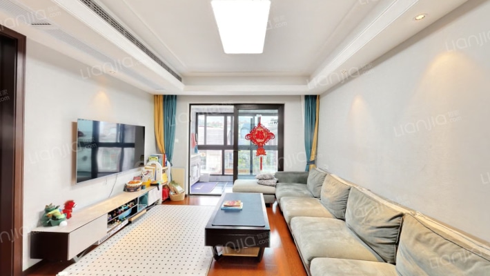 欢乐海岸三期二手房实景图