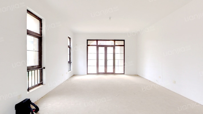 潮白河孔雀城伯顿庄园二手房实景图