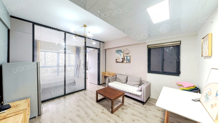 益泰大厦二手房实景图