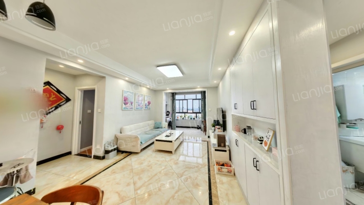 野风启城二手房实景图