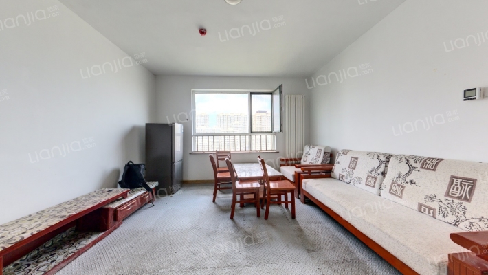 王府花园A区二手房实景图