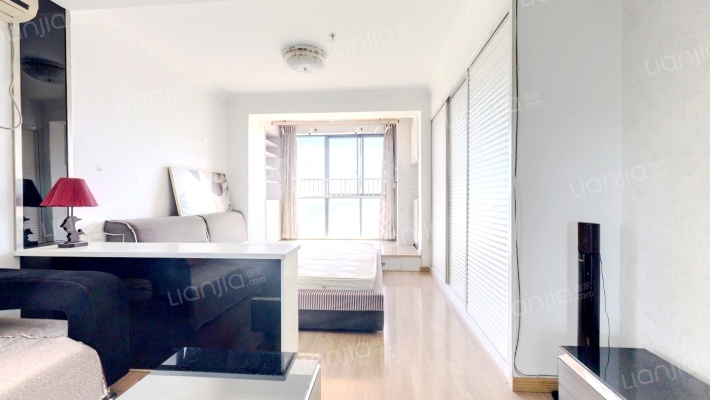 龙城雅居二手房实景图