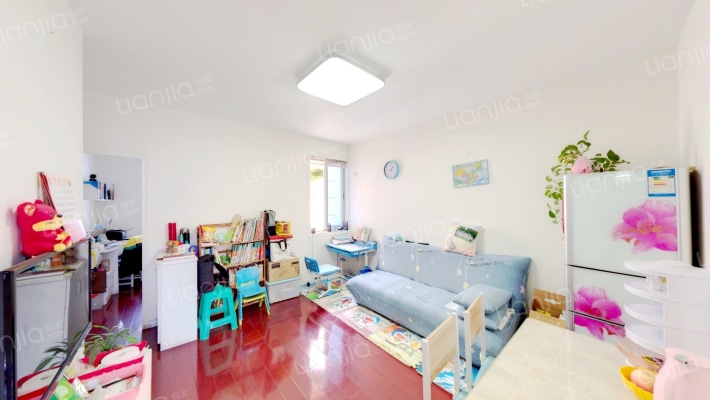 天顺公寓二手房实景图