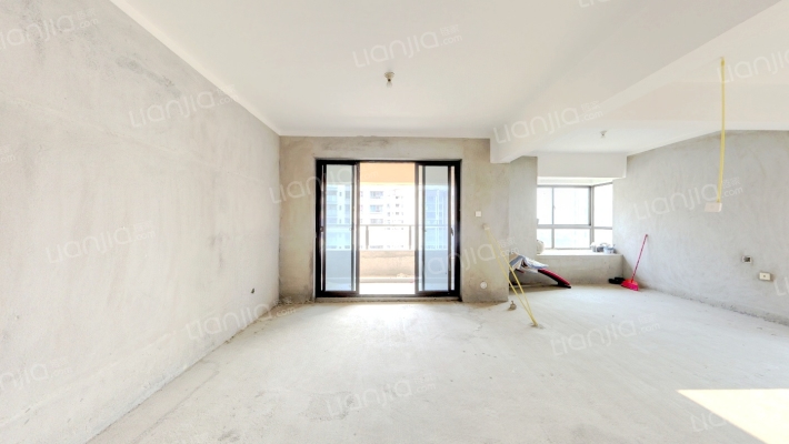 中铁城吉第二期二手房实景图