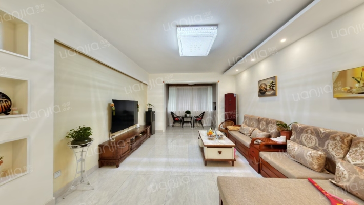 津城绿地二手房实景图