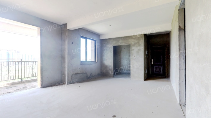 中乾世纪城二手房实景图