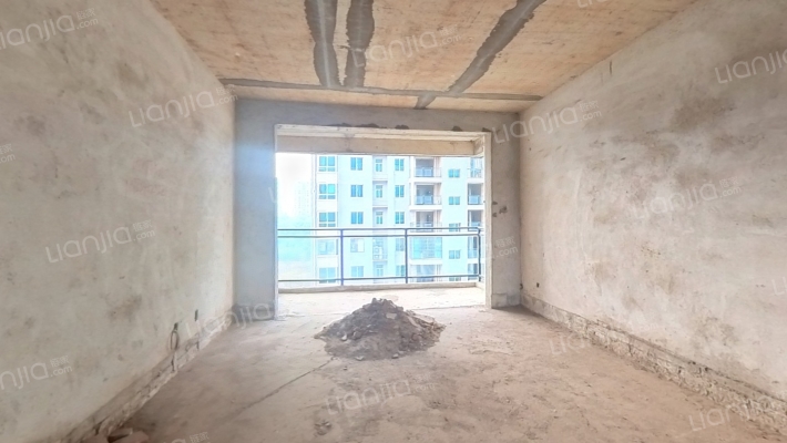 金盾花苑二手房实景图