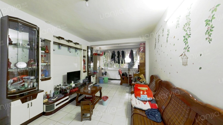 秀湖花園南区二手房实景图