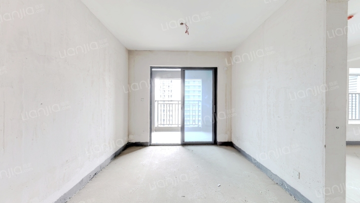 国贸学原二期二手房实景图