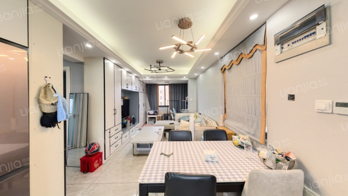 锦绣名邸二手房实景图