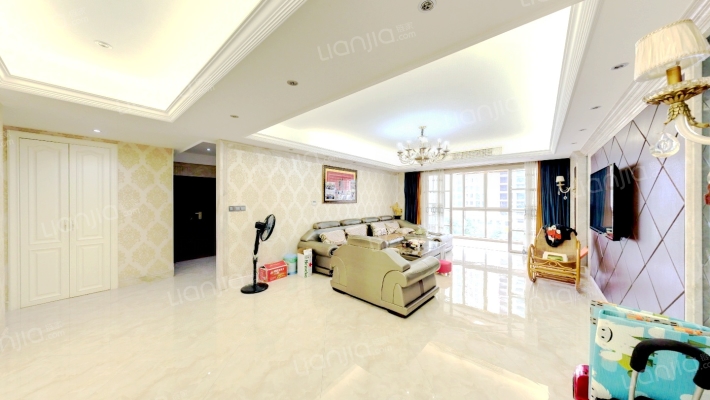 东晟家苑一期二手房实景图