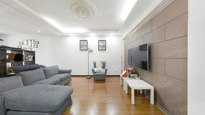 营塍居民区二手房实景图