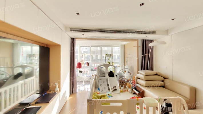 亚太苑二手房实景图