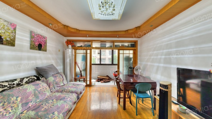 苗圃路二手房实景图