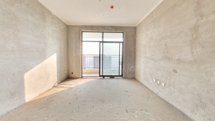 万山运河绿都二手房实景图