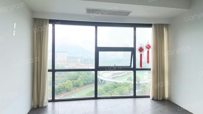 世纪广场商业城二手房实景图