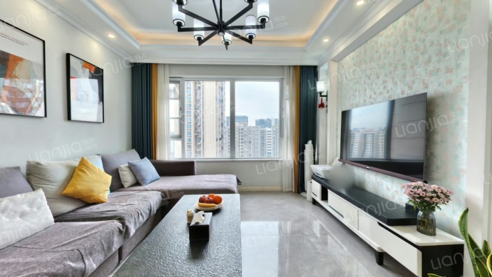 蓝光乐彩城三期二手房实景图