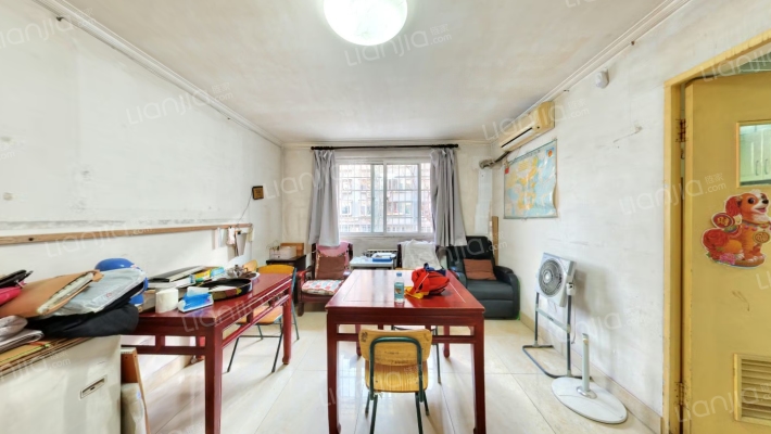 西绒线二手房实景图