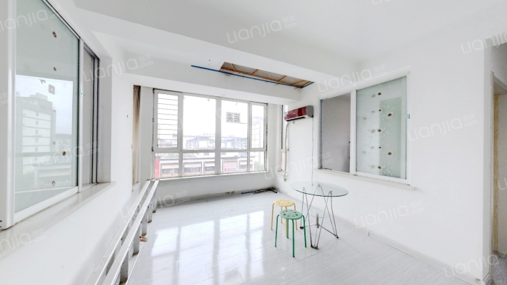 速腾名郡二手房实景图