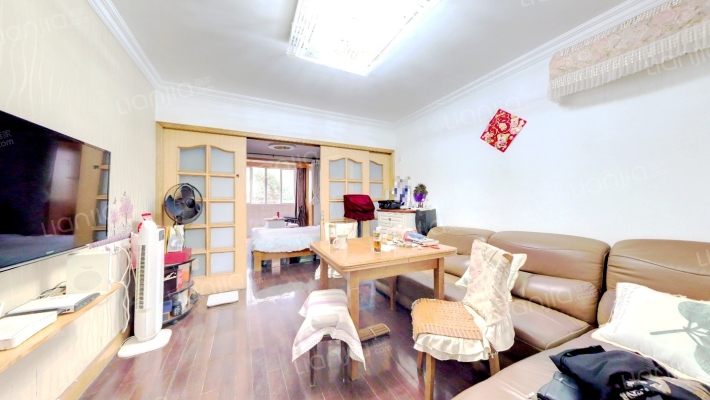 华阴路152弄二手房实景图