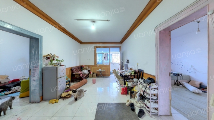 红杏商住楼二手房实景图