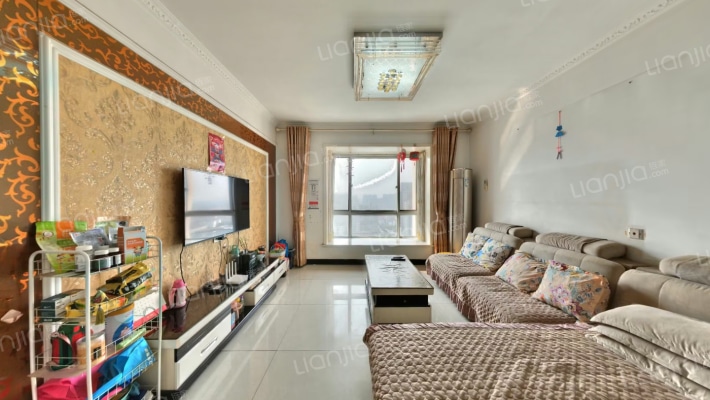 中央名邸二手房实景图