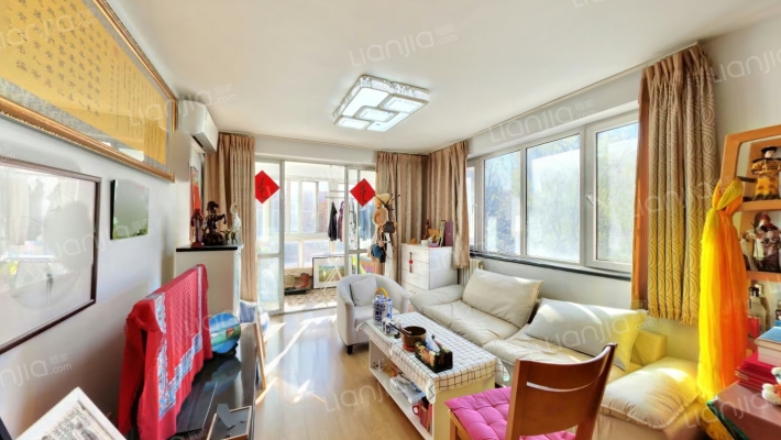 龙锦苑六区二手房实景图