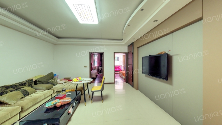 龙浦三街二手房实景图