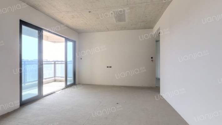 碧桂园天誉二手房实景图