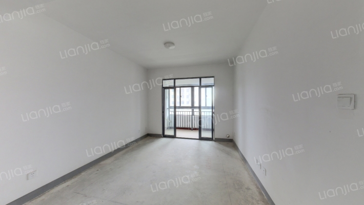 龙谷华庭二手房实景图