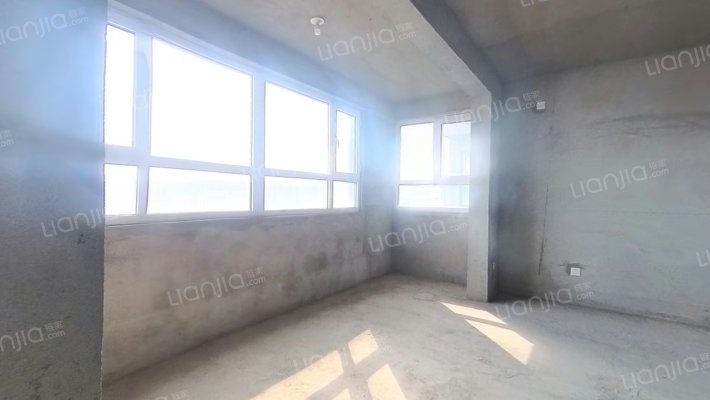 汇嘉福园小区二手房实景图