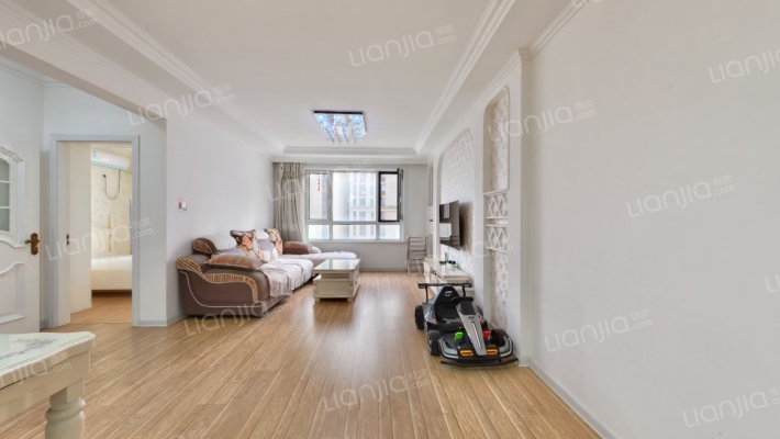 远洋荣域B1区二手房实景图