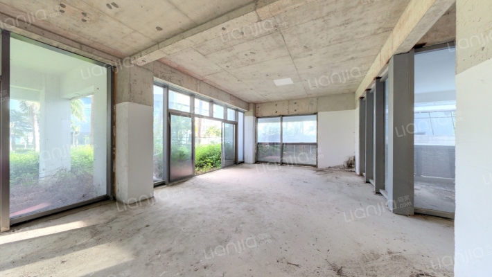 珑玥组团二手房实景图