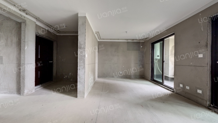 中梁世茂十里晴川二手房实景图