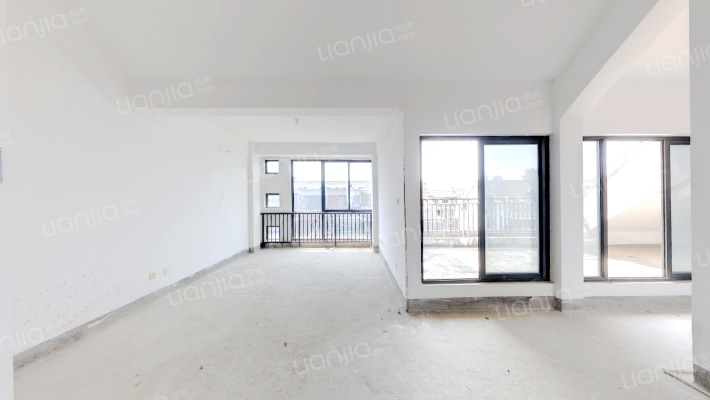 美地雅登四里二手房实景图