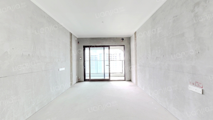 横琴湾三期二手房实景图