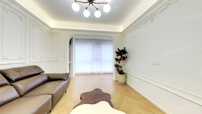 万丰铂金悦府二手房实景图