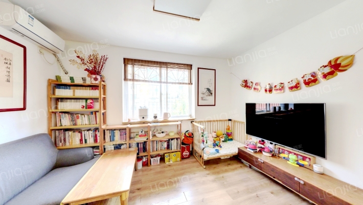 民警宿舍二手房实景图