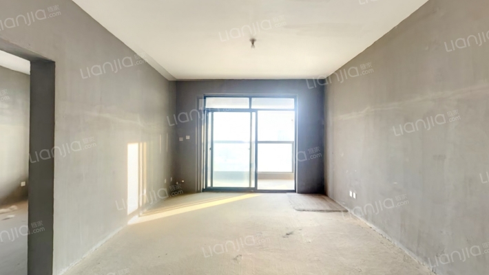 方远湖畔洺城南区二手房实景图