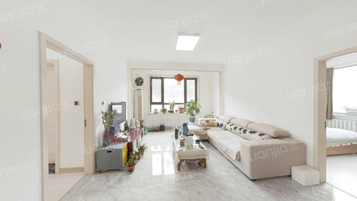 水畔精品二手房实景图