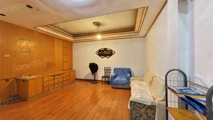 后街小区二手房实景图