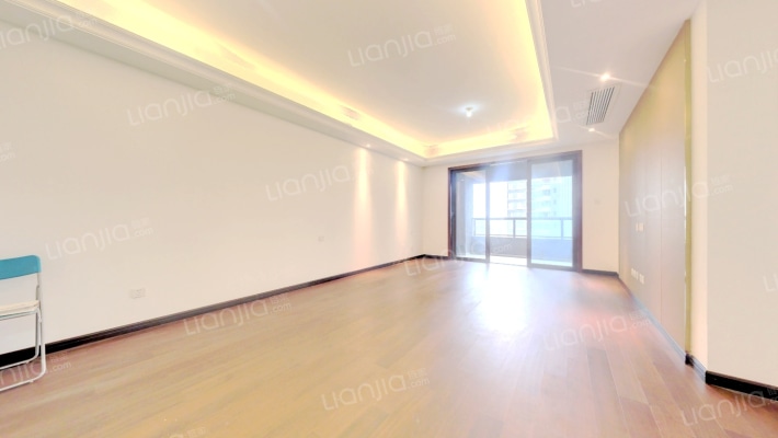 蓝光长岛国际六期二手房实景图