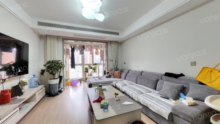 智慧新城一二期二手房实景图